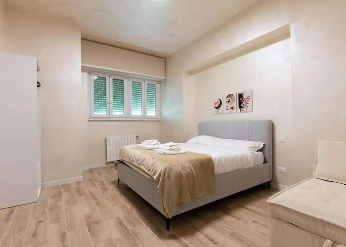 Modern Two Bedroom Design Near Circo Massimo